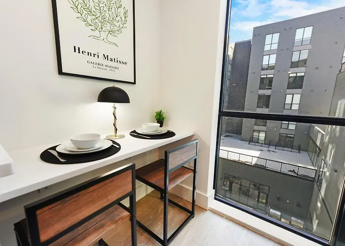 Apartment Lux King Bed Gym Free Parking *