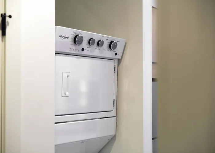 Apartment Lux King Bed Gym Free Parking *