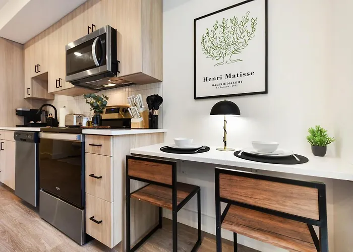 Apartment Lux King Bed Gym Free Parking *